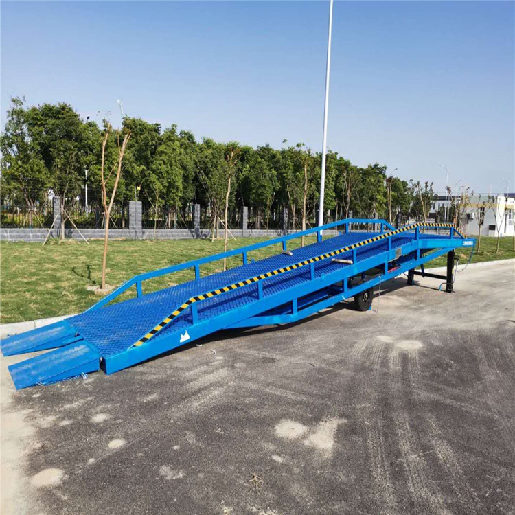 移動(dòng)登車橋